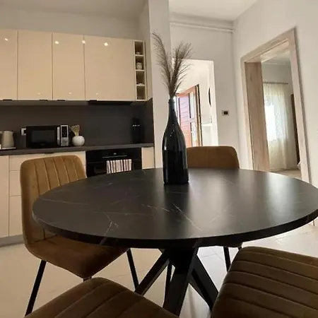 Apartament Elegant Near Pula & Brijuni-apartment Adignan *