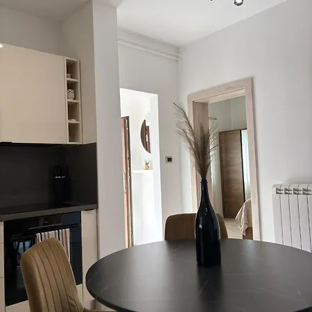 Elegant Near Pula & Brijuni-apartment Adignan * Vodnjan